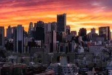 午夜日韩av-午夜光影，日韩AV文化的独特魅力